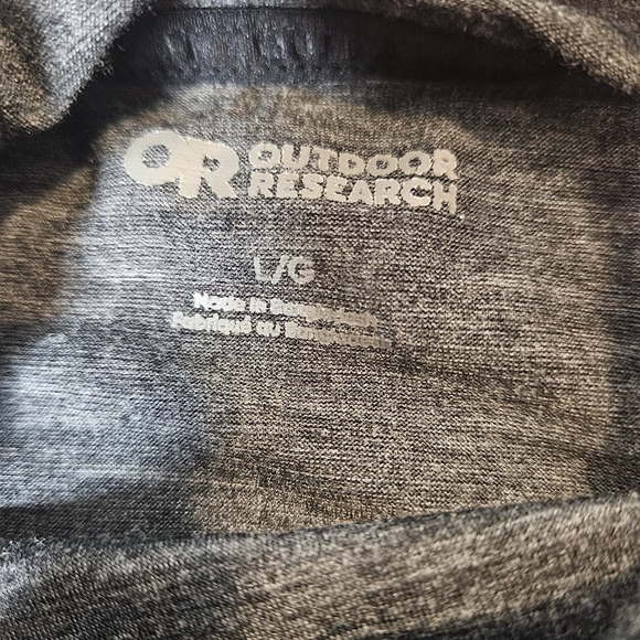 Outdoor Research Men's Pullover Performance Hoodie Face Cover Size Large Gray - Picture 6 of 7